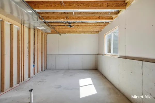 $315,000 | 300 Regent Street Southeast, Grand Rapids, MI 49548