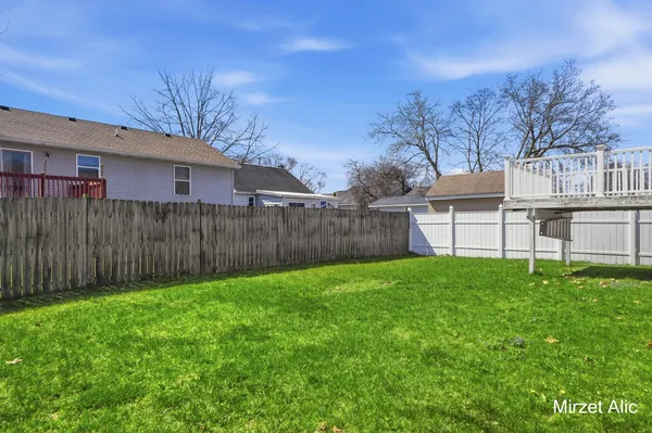 $315,000 | 300 Regent Street Southeast, Grand Rapids, MI 49548