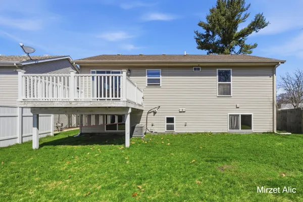 $315,000 | 300 Regent Street Southeast, Grand Rapids, MI 49548