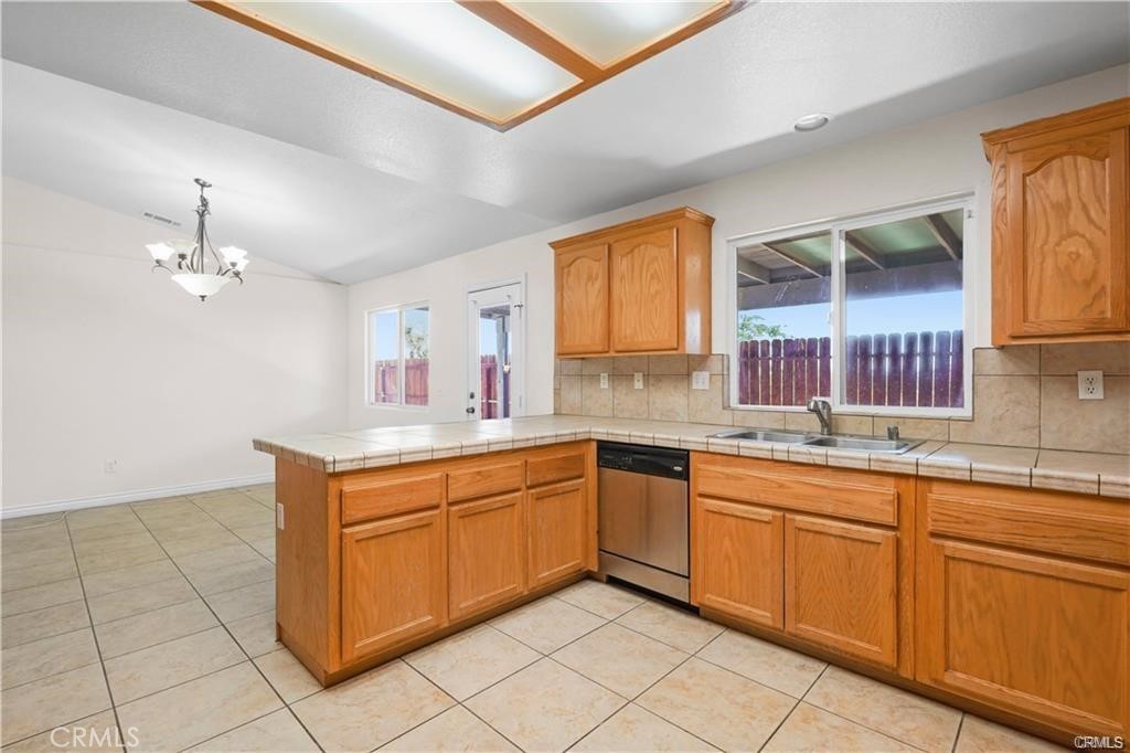 13227 Smith Road Phelan, CA 92371 - Photo 9 of 42 Gallery Image 9