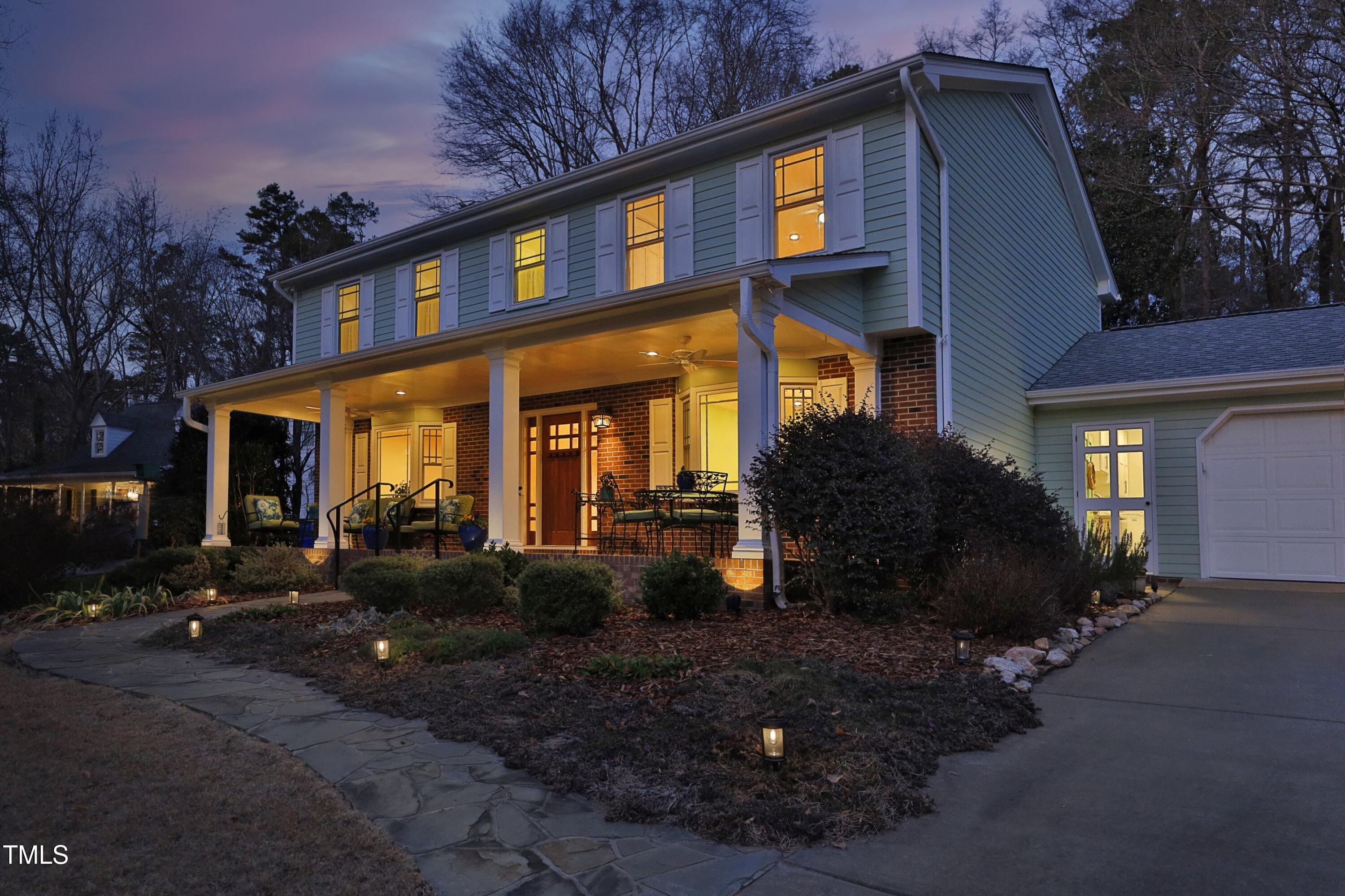 4616 Oak Park Road Raleigh, NC 27612 - Photo 5 of 63 05TwilightFront