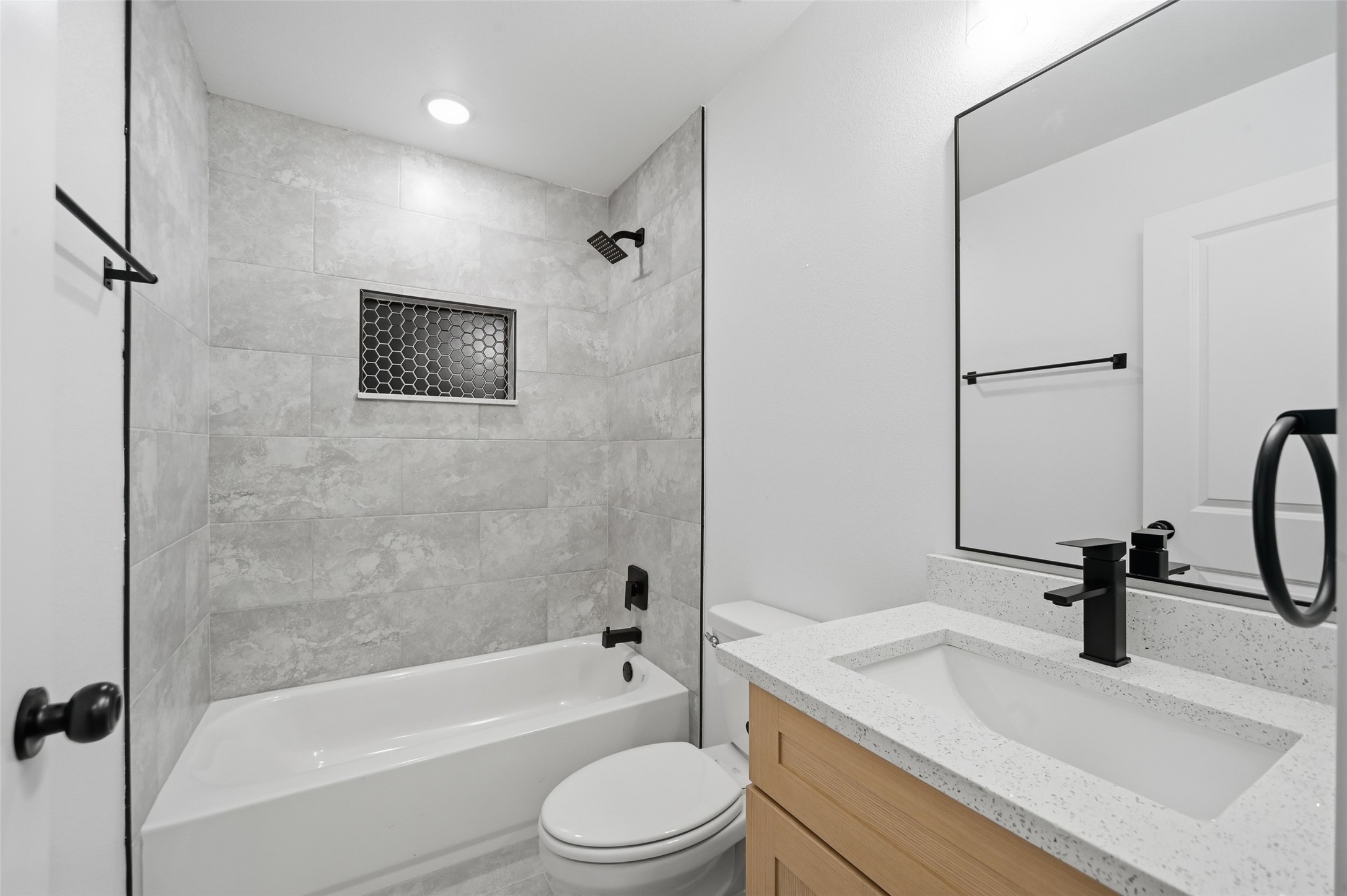 7447 Langley Road Houston, TX 77016 - Photo 24 of 31 Gallery Image 24