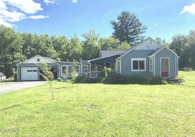 $168,000 | 121 Church Street, Howes Cave, NY 12092