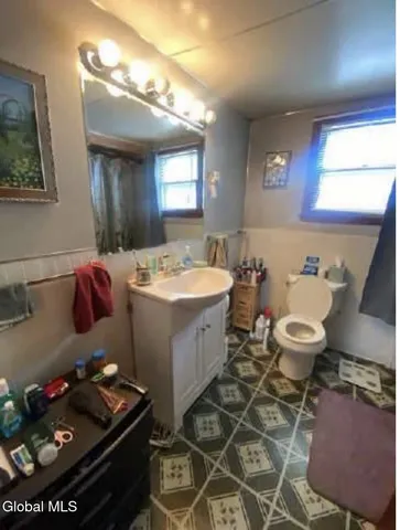 $168,000 | 121 Church Street, Howes Cave, NY 12092