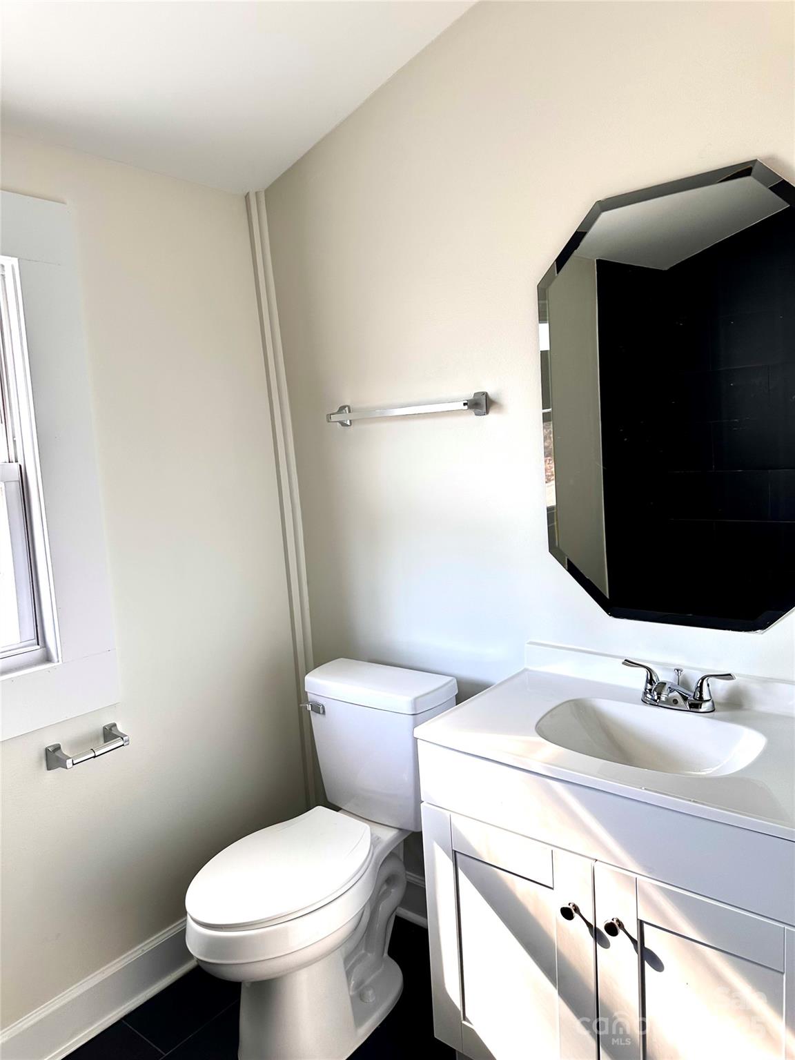 706 Sweeney Street Chester, SC 29706 - Photo 11 of 16