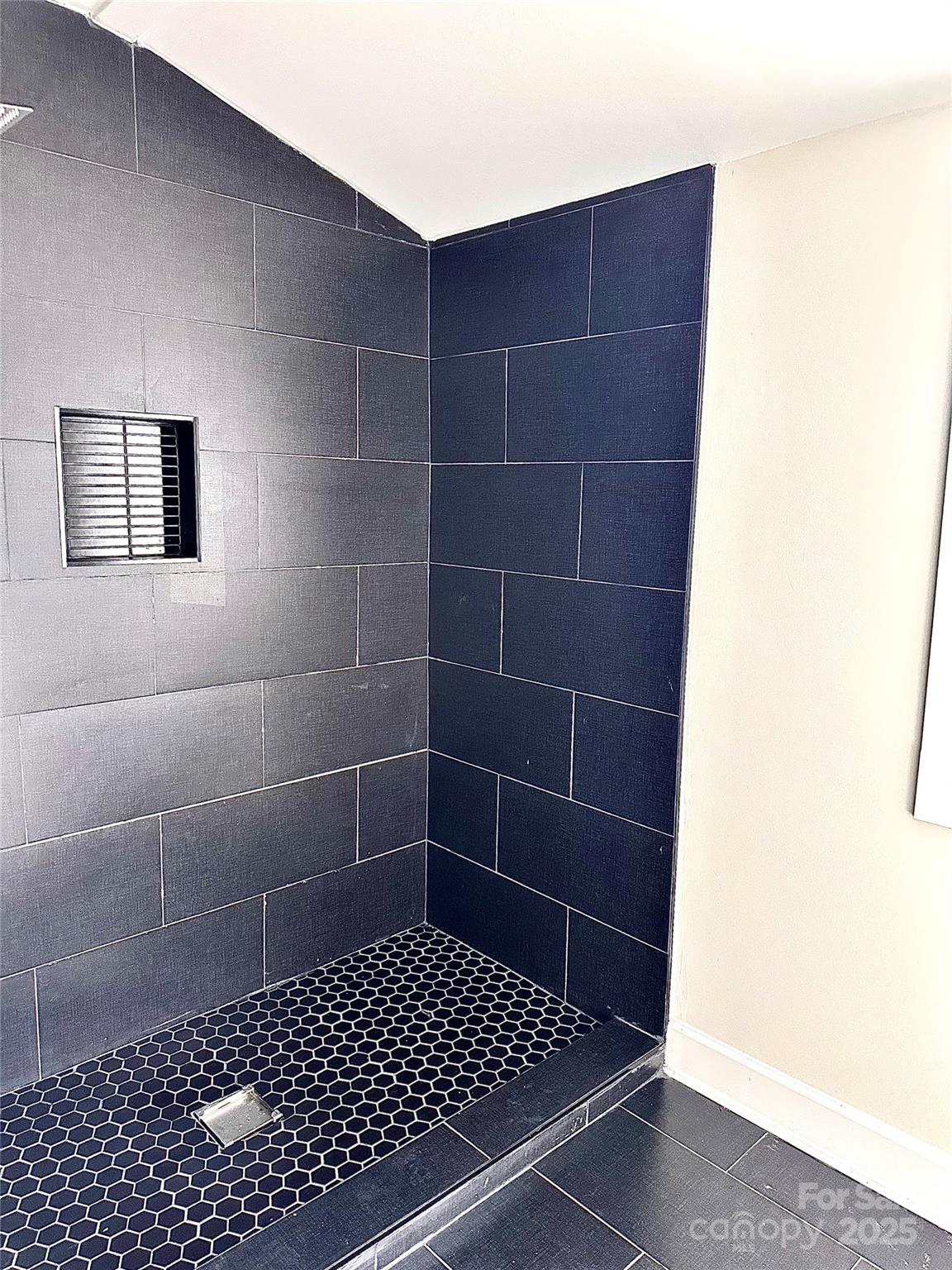 706 Sweeney Street Chester, SC 29706 - Photo 12 of 16