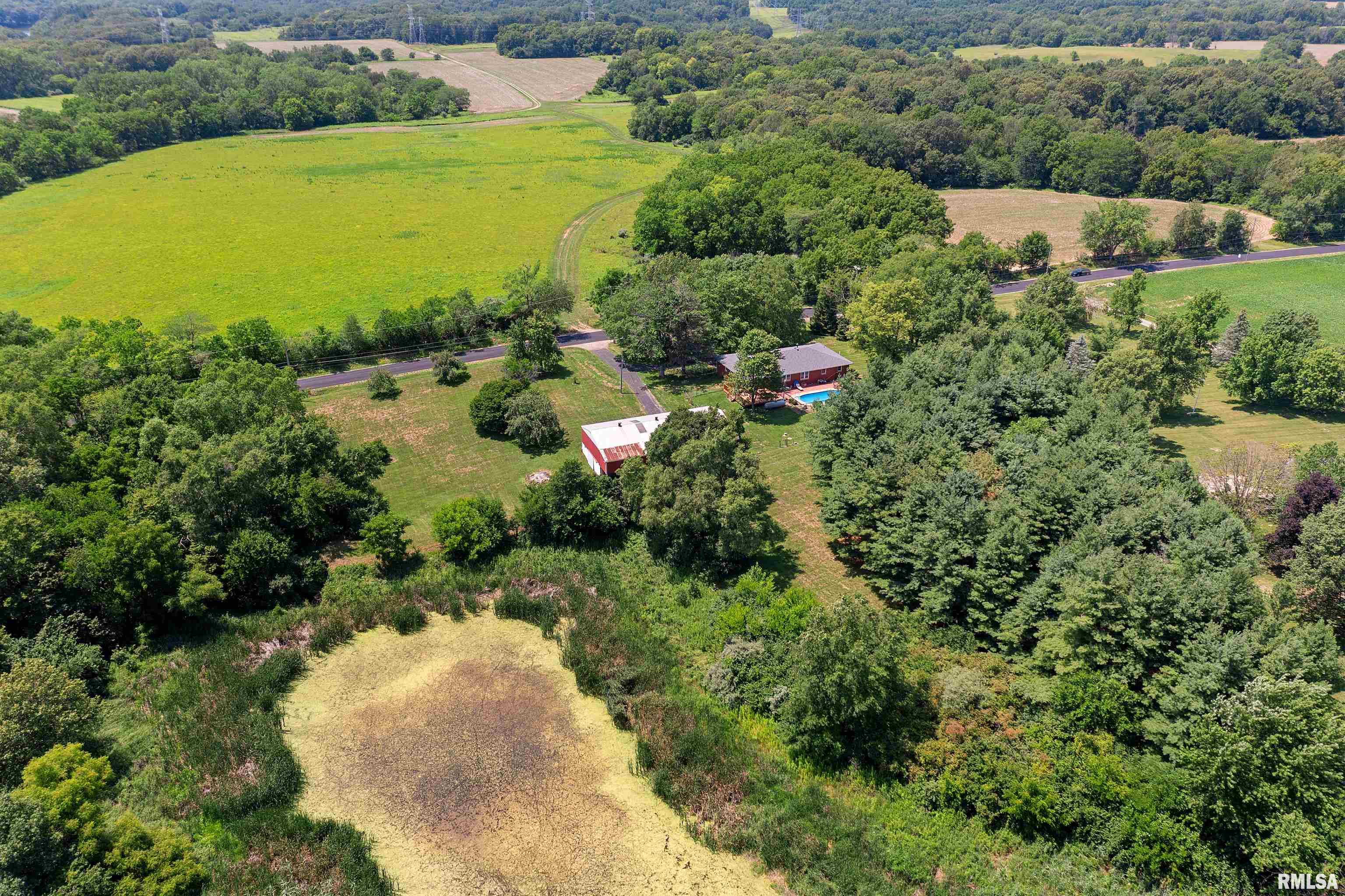 2100 California Road Pekin, IL 61554 - Photo 11 of 54 Gallery Image 11