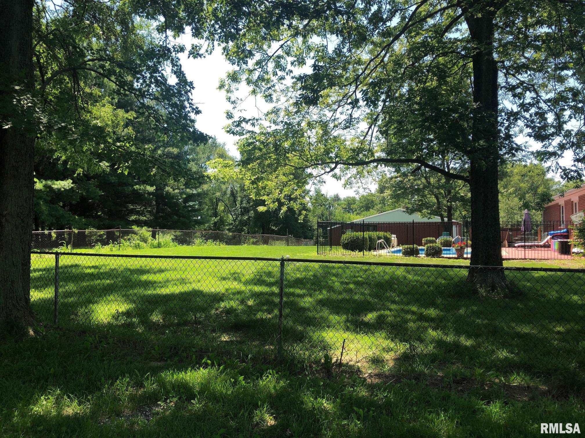 2100 California Road Pekin, IL 61554 - Photo 15 of 54 Gallery Image 15