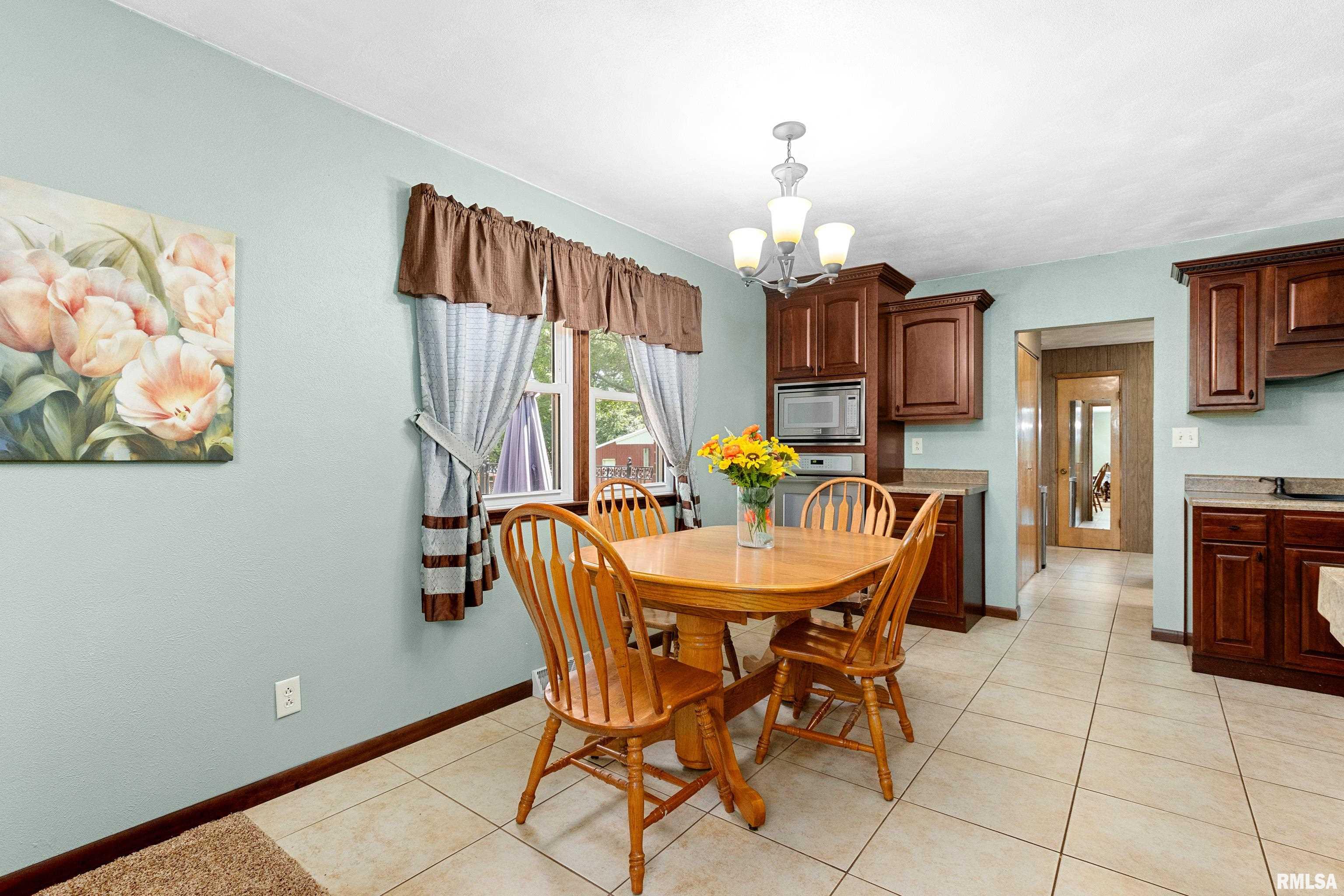 2100 California Road Pekin, IL 61554 - Photo 24 of 54 Gallery Image 24