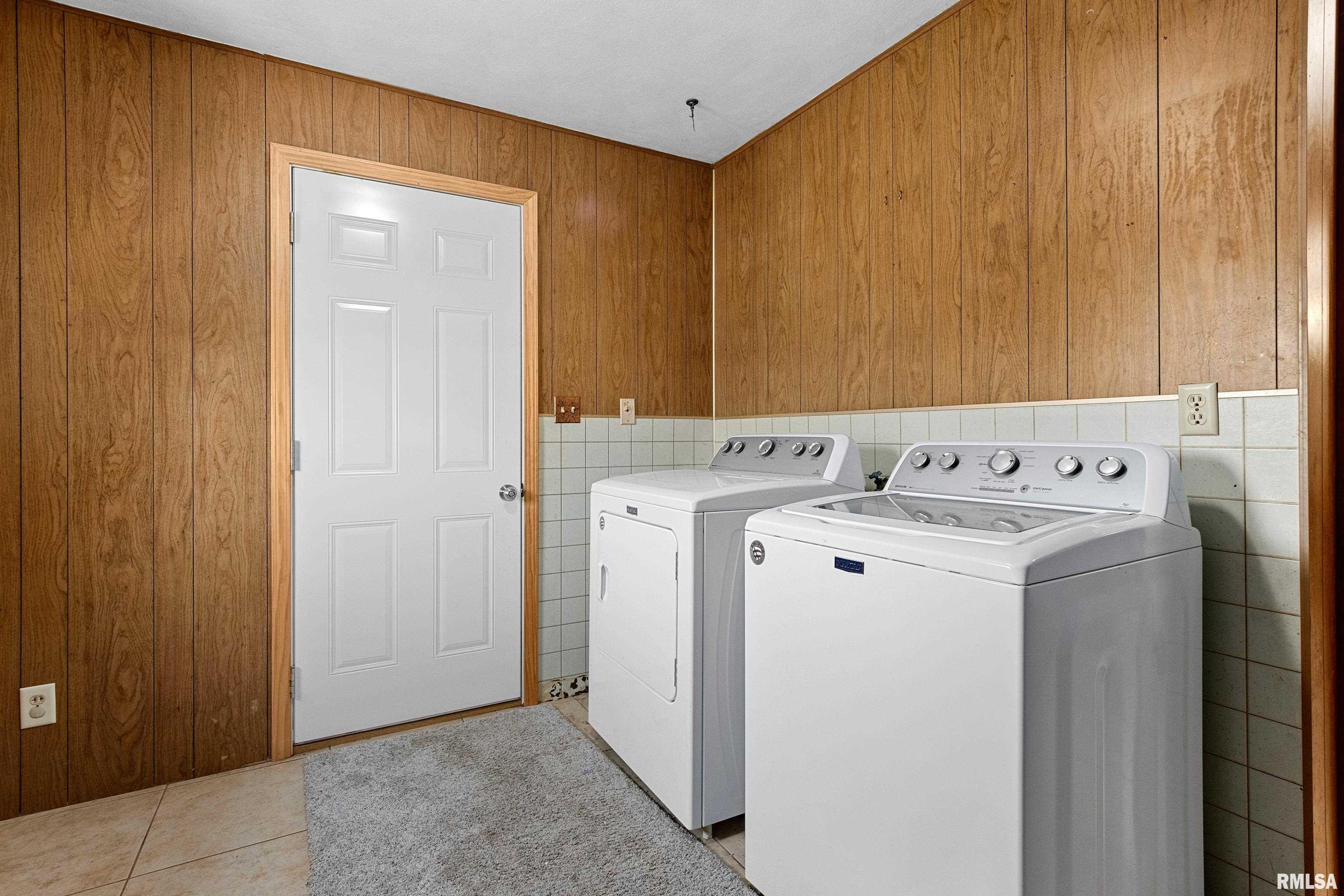2100 California Road Pekin, IL 61554 - Photo 27 of 54 Gallery Image 27