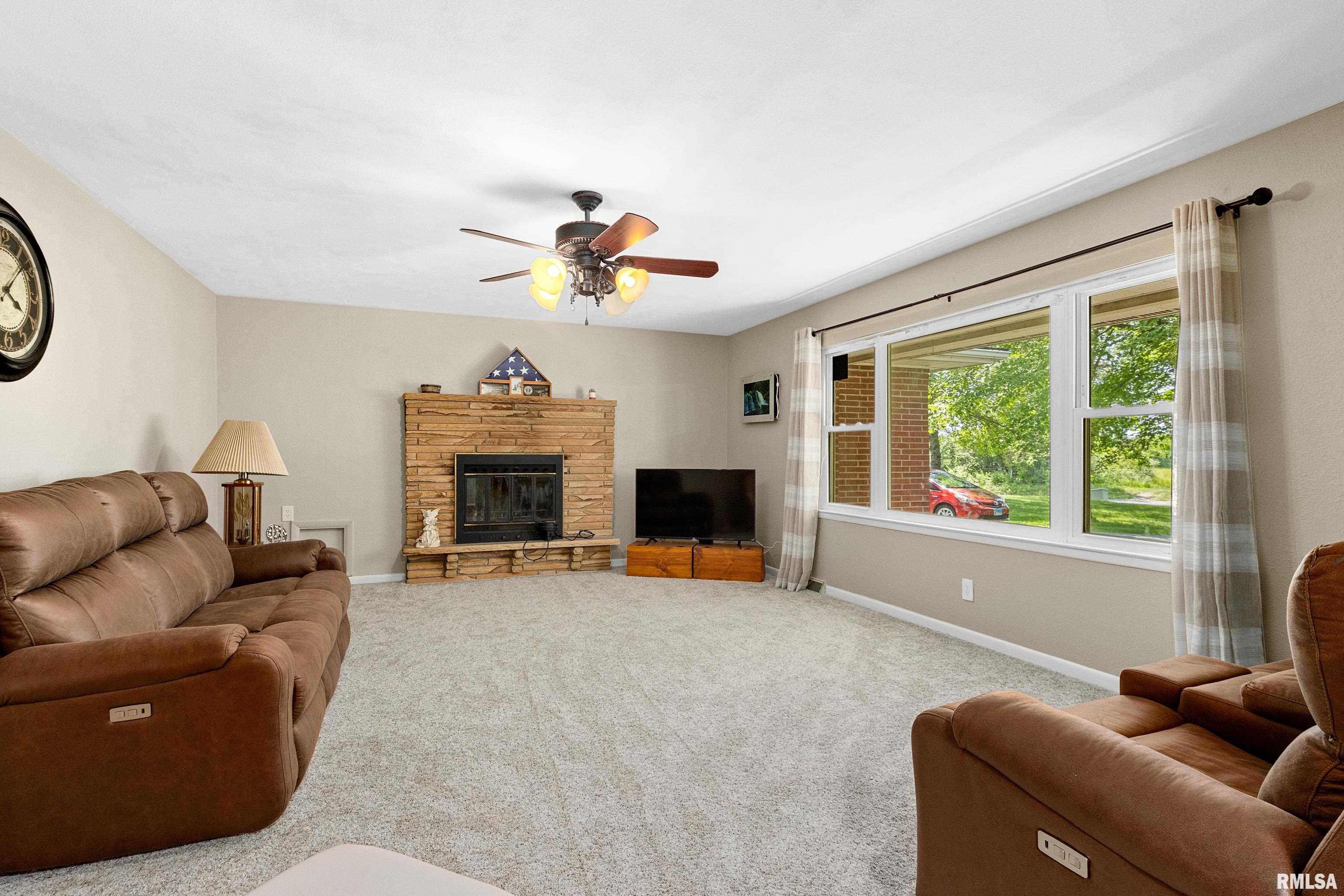 2100 California Road Pekin, IL 61554 - Photo 28 of 54 Gallery Image 28