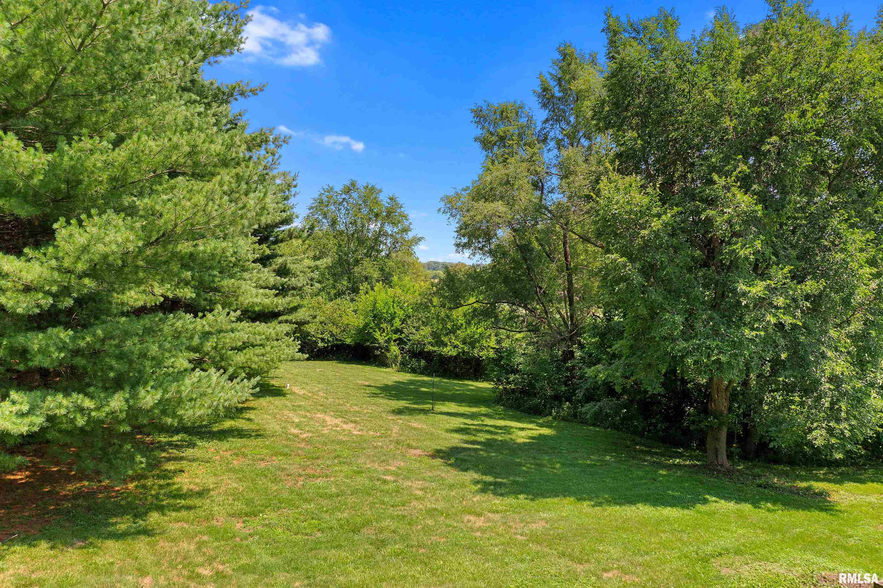2100 California Road Pekin, IL 61554 - Photo 10 of 54 Gallery Image 10