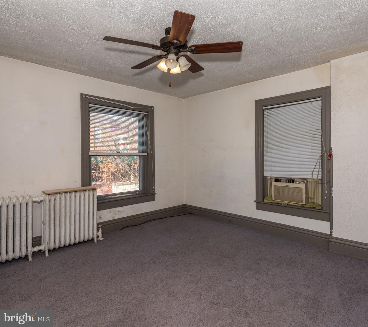 57 North Broad Street Lititz, PA 17543 - Photo 14 of 29 2nd Floor Living Room