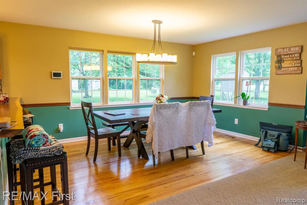 930 Grace Avenue Rochester Hills, MI 48307 - Photo 15 of 35