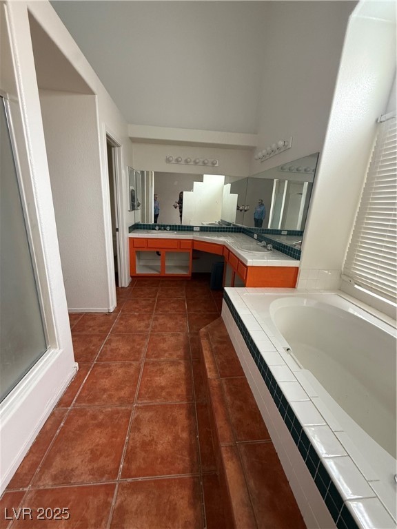 315 Modesto Street Henderson, NV 89014 - Photo 14 of 22 Needs a little love but that's ok! Make it your own!