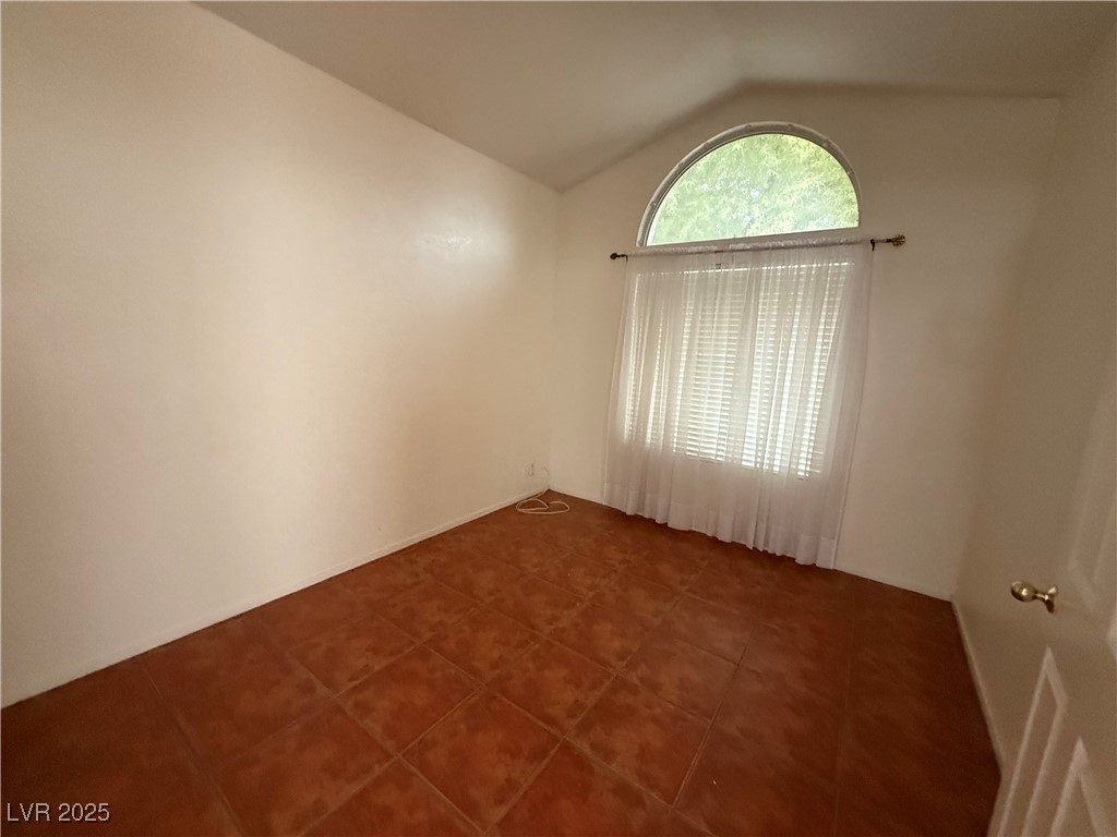 315 Modesto Street Henderson, NV 89014 - Photo 8 of 22