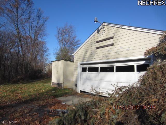 190 Swartz Road Akron, OH 44319 - Photo 4 of 18