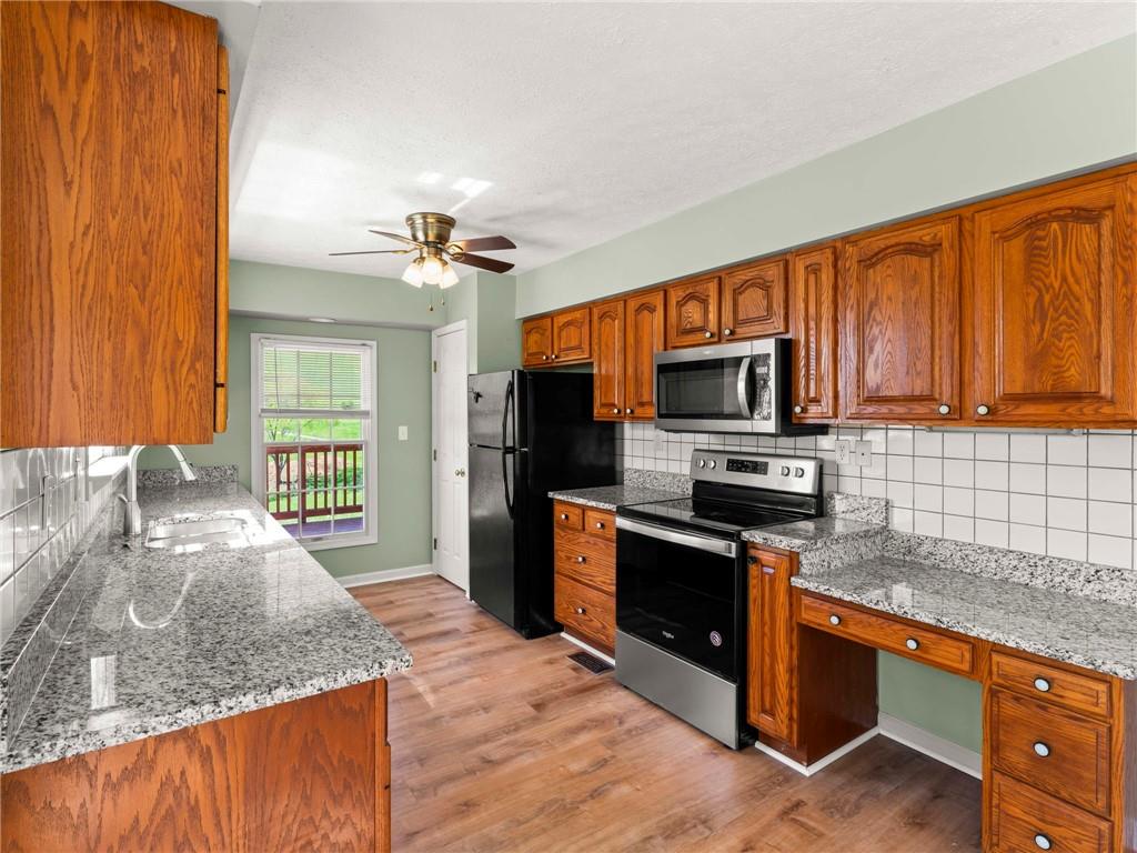 297 Rainey Road Eighty Four, PA 15330 - Photo 14 of 34