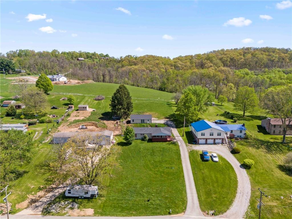 297 Rainey Road Eighty Four, PA 15330 - Photo 6 of 34