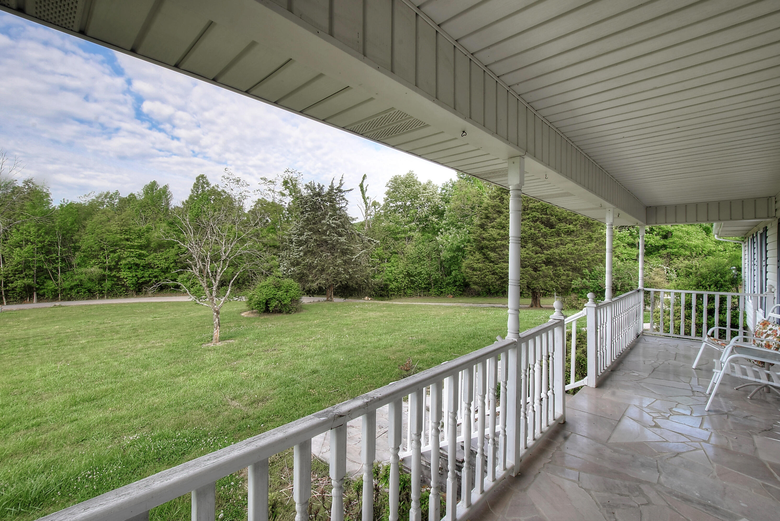 135 Earnest Elliott Road Erwin, TN 37650 - Photo 8 of 81 4