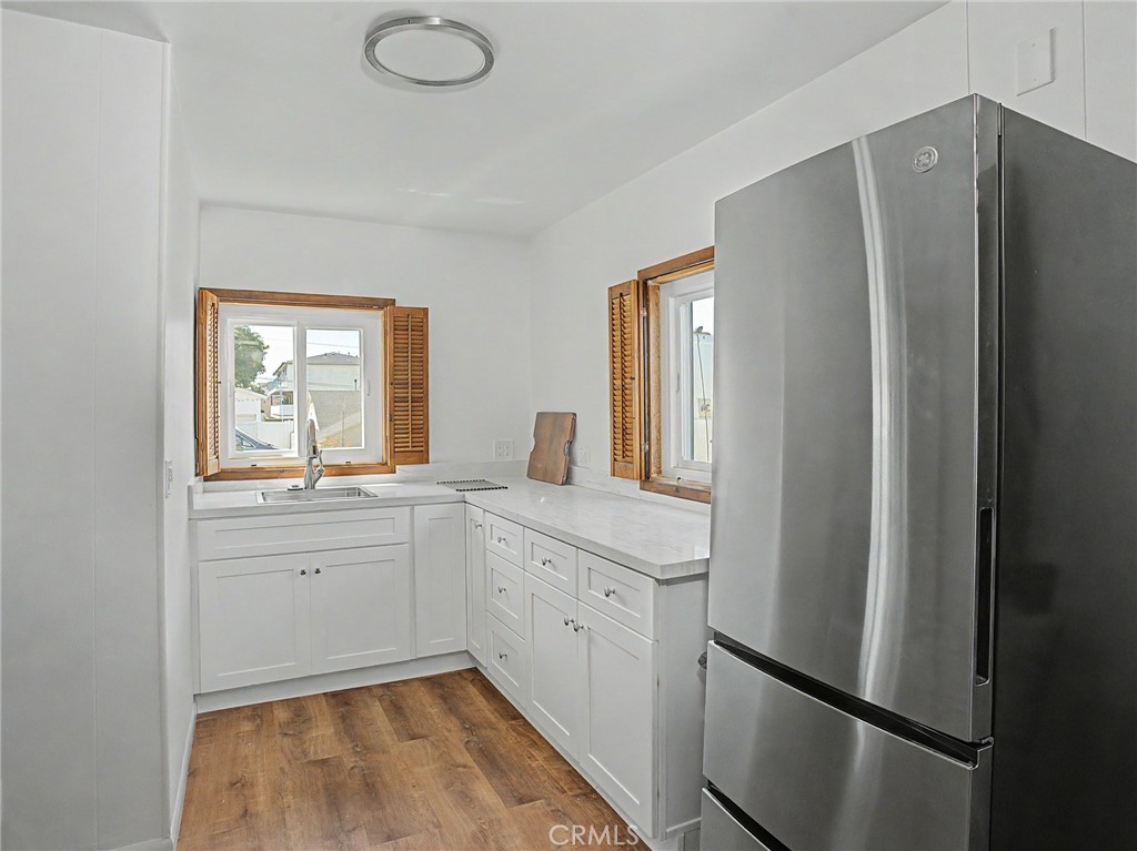 203 East Sycamore Avenue El Segundo, CA 90245 - Photo 15 of 21
