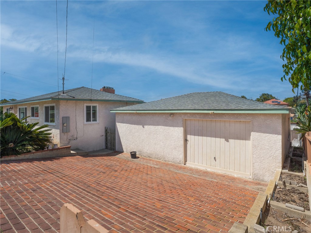 203 East Sycamore Avenue El Segundo, CA 90245 - Photo 19 of 21