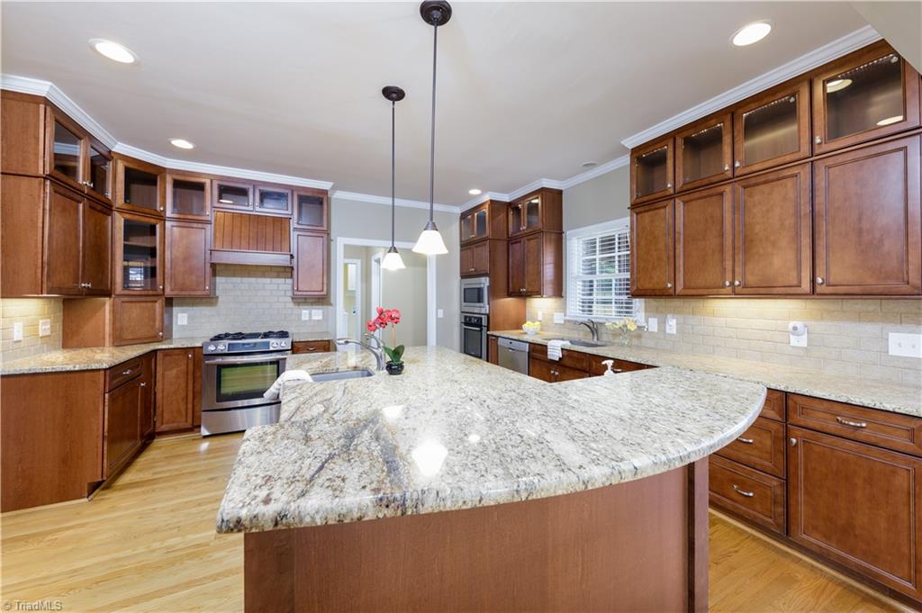 8504 Merriman Farm Road Oak Ridge, NC 27310 - Photo 4 of 47