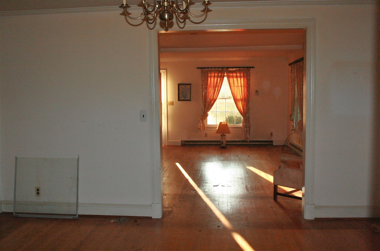 130 Bibb Store Road Louisa, VA 23093 - Photo 8 of 15 a view of a living room