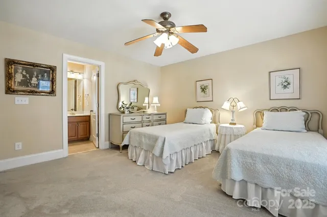 $700,000 | 10906 Round Rock Road, Charlotte, NC 28277