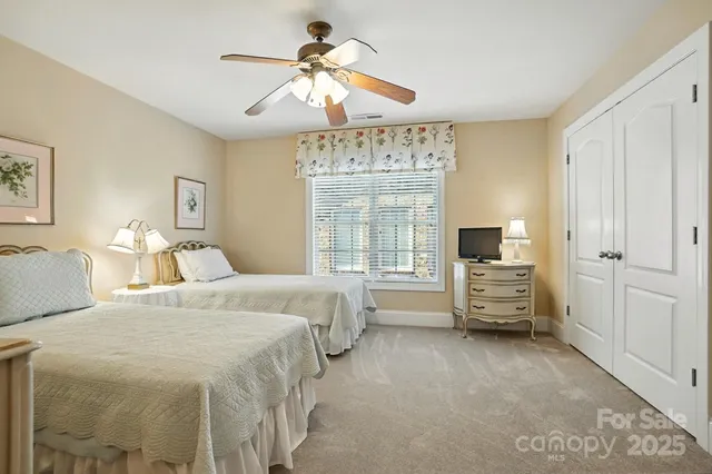 $700,000 | 10906 Round Rock Road, Charlotte, NC 28277