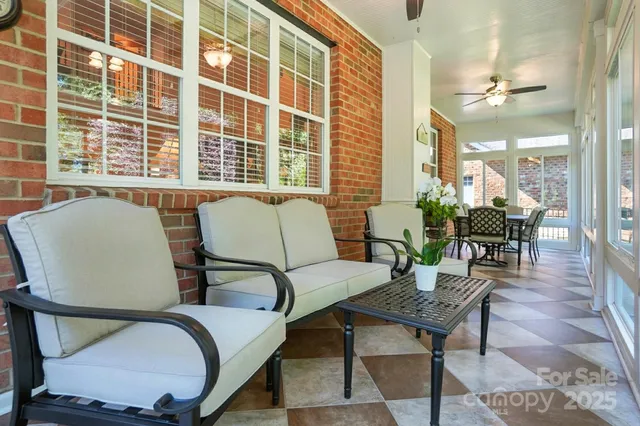 $700,000 | 10906 Round Rock Road, Charlotte, NC 28277