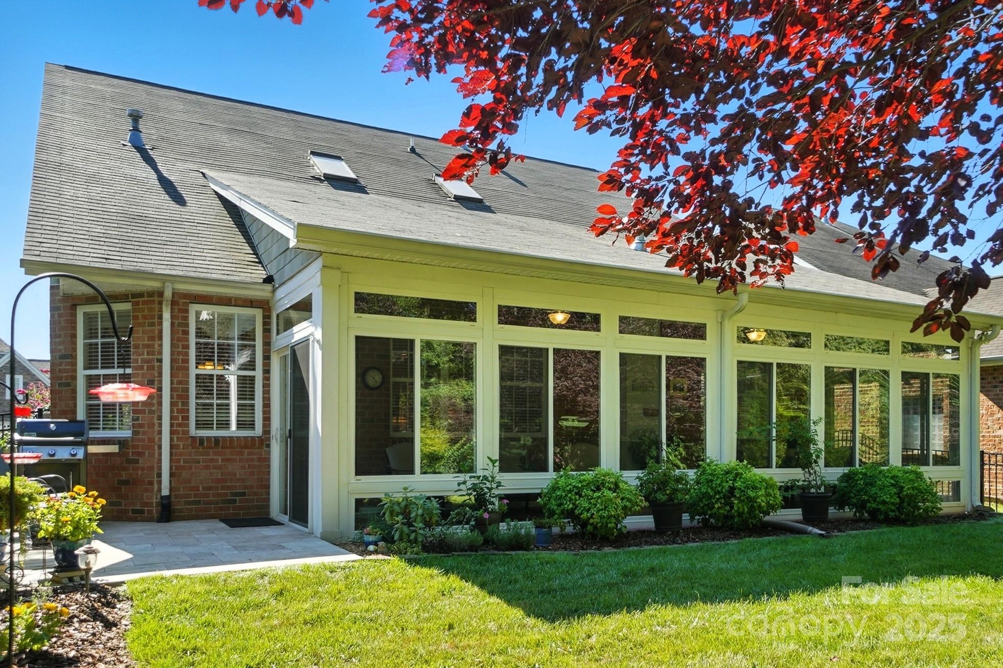 10906 Round Rock Road Charlotte, NC 28277 - Photo 39 of 45 front view of a house with a yard