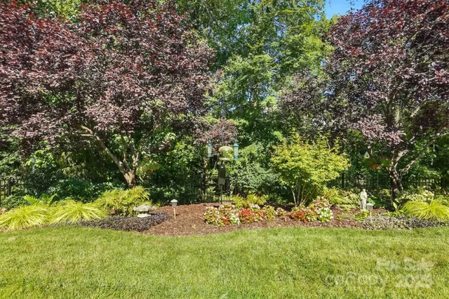 $700,000 | 10906 Round Rock Road, Charlotte, NC 28277