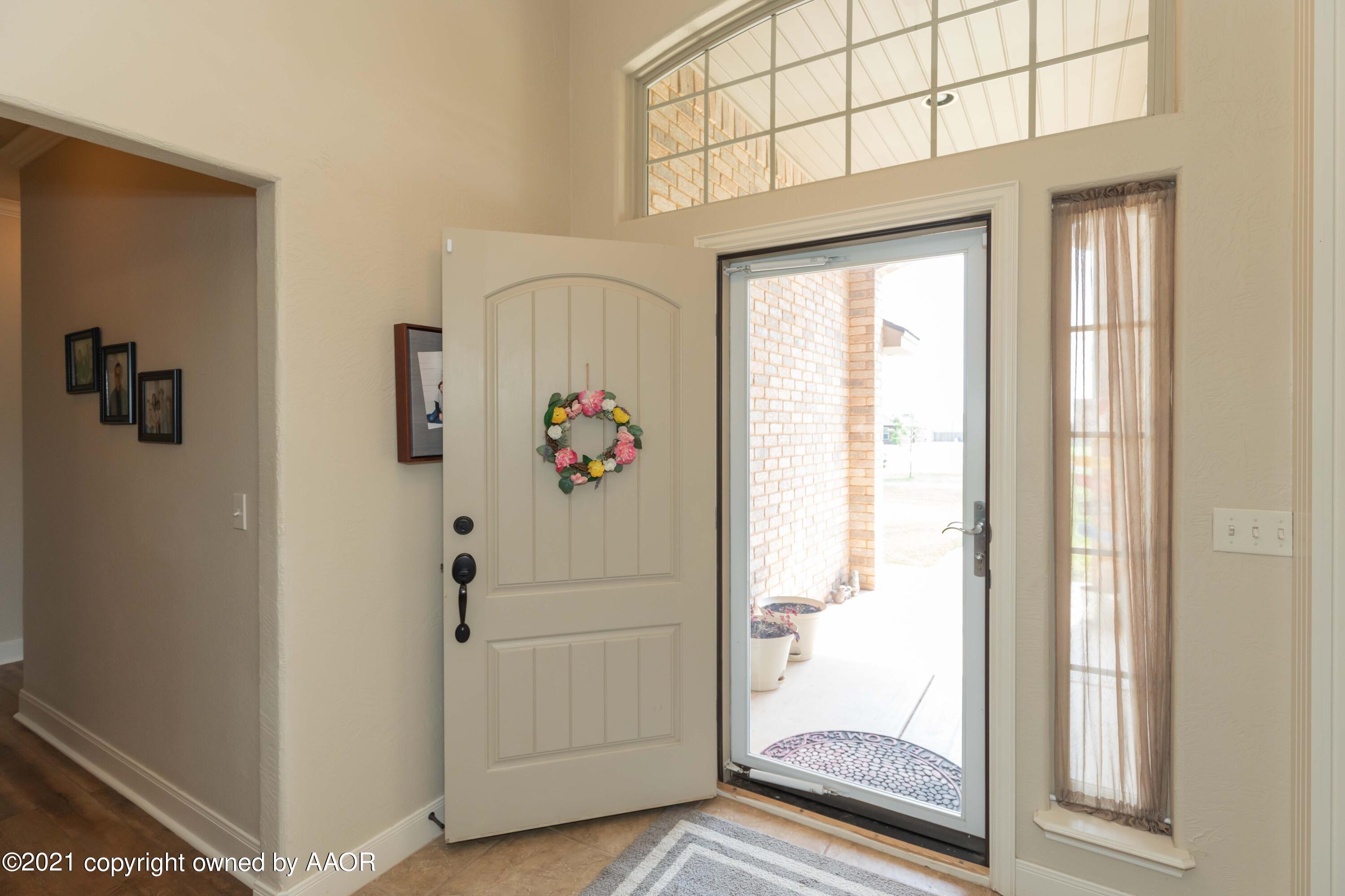 ENTRY VIEW 1