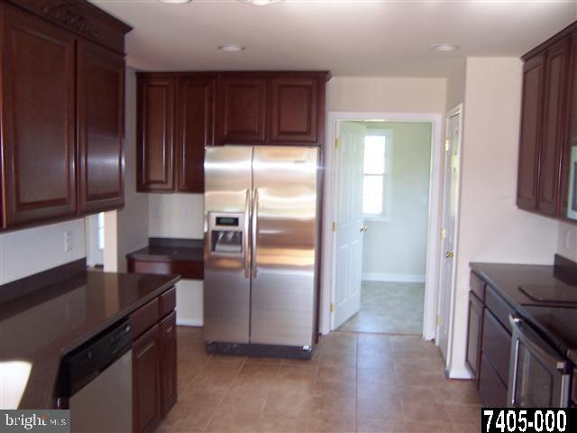 1499 Goldenville Road Gettysburg, PA 17325 - Photo 5 of 11 Gallery Image 5