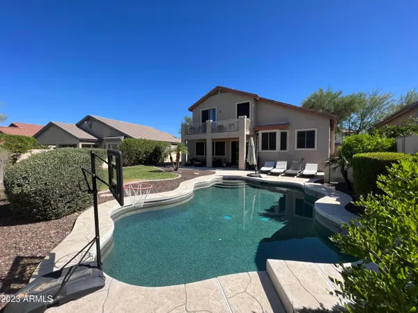 $4,800 | 4831 East Robin Lane, Phoenix, AZ 85054