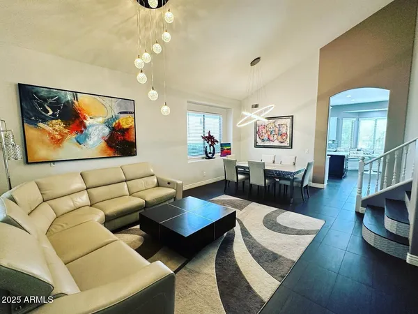 $4,800 | 4831 East Robin Lane, Phoenix, AZ 85054