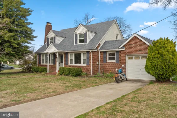 $384,900 | 300 Lilac Lane, Delanco, NJ 08075
