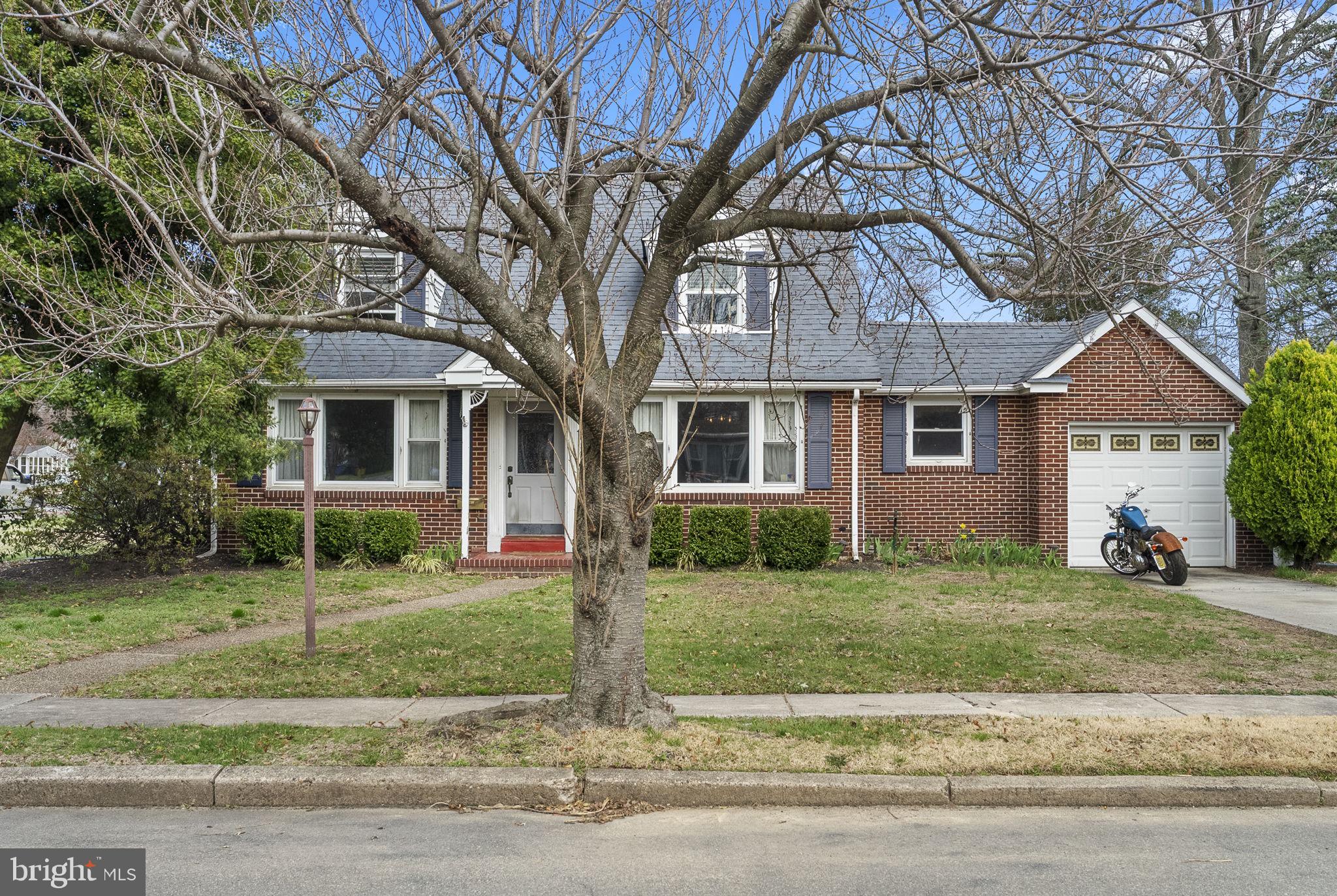 300 Lilac Lane Delanco, NJ 08075 - Photo 2 of 54