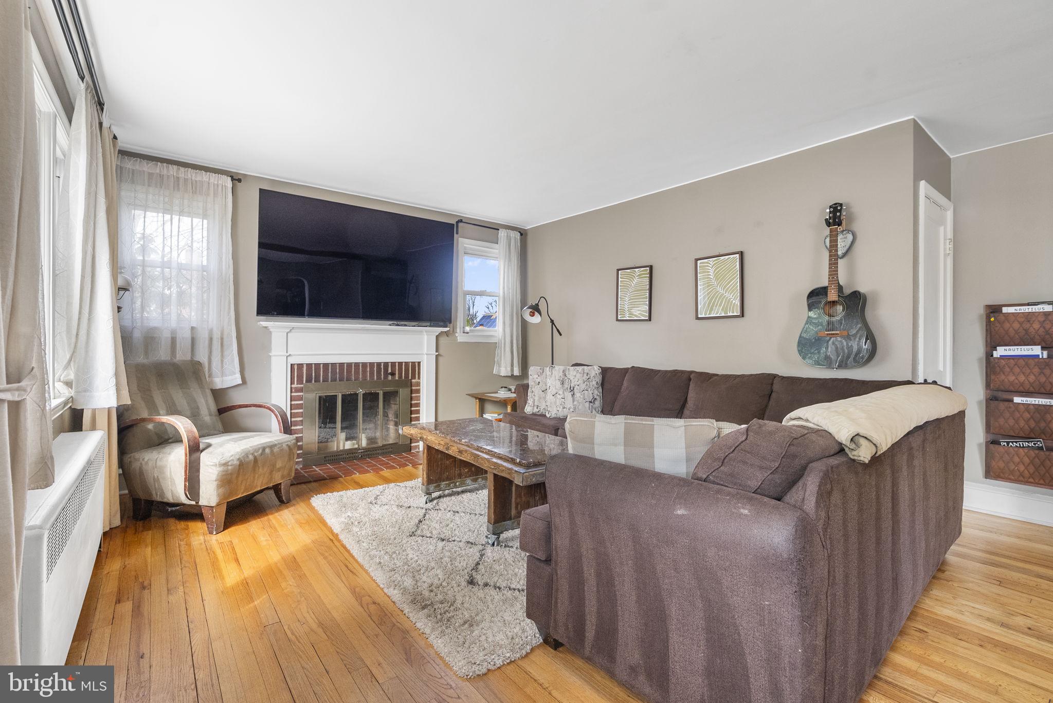 300 Lilac Lane Delanco, NJ 08075 - Photo 6 of 54 Living Room w/ Hardwood Floors