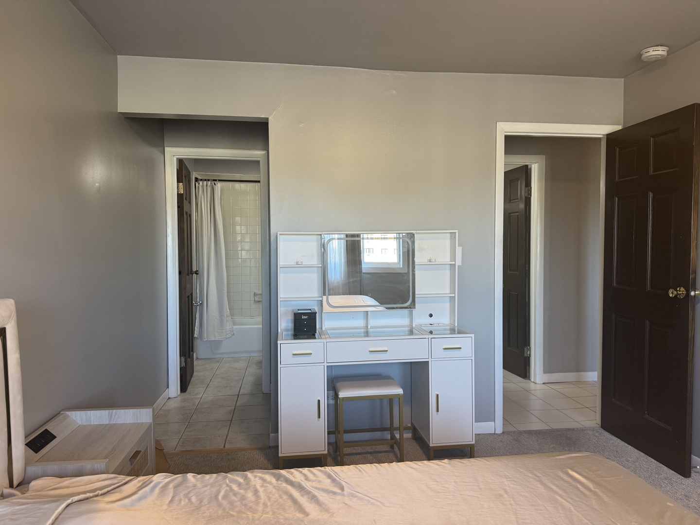 6630 South Brainard Avenue, Unit 407 Countryside, IL 60525 - Photo 13 of 25 Gallery Image 13