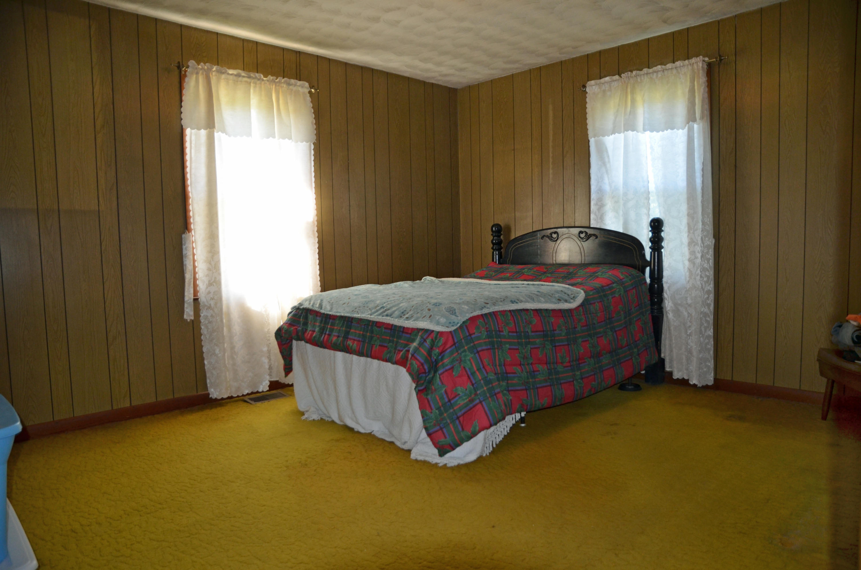 8523 Trout Road Mascot, TN 37806 - Photo 13 of 20 2nd Bedroom