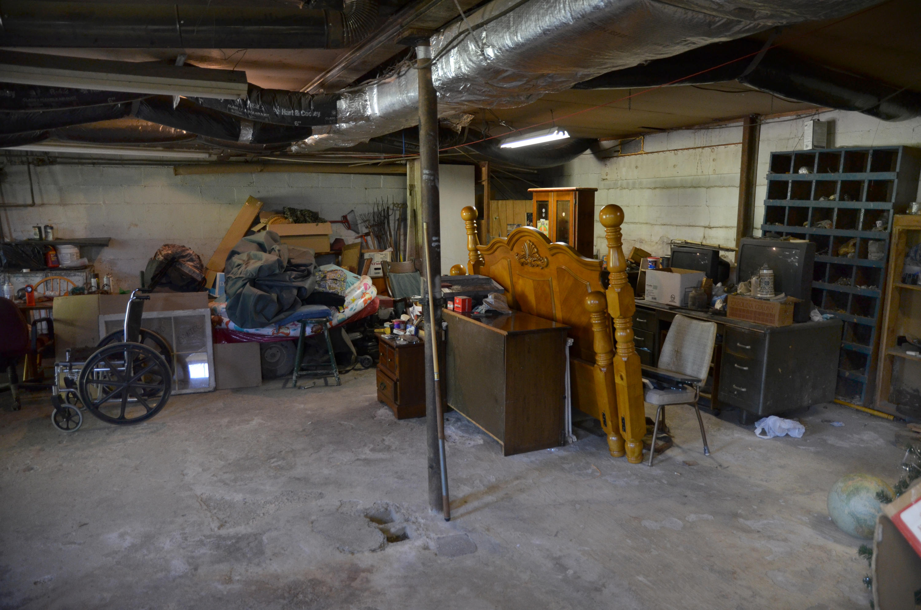8523 Trout Road Mascot, TN 37806 - Photo 17 of 20 Basement