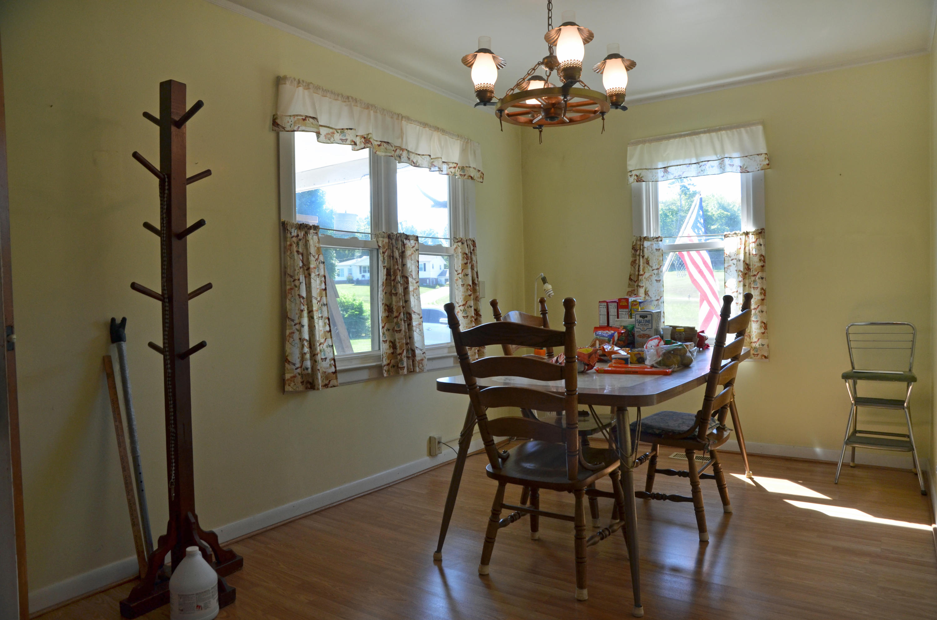 8523 Trout Road Mascot, TN 37806 - Photo 8 of 20 Dining Room