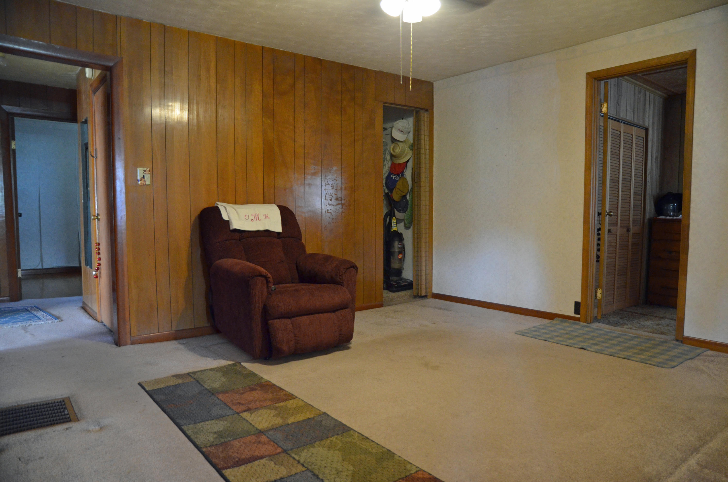 8523 Trout Road Mascot, TN 37806 - Photo 10 of 20 Den / 4th Bedroom