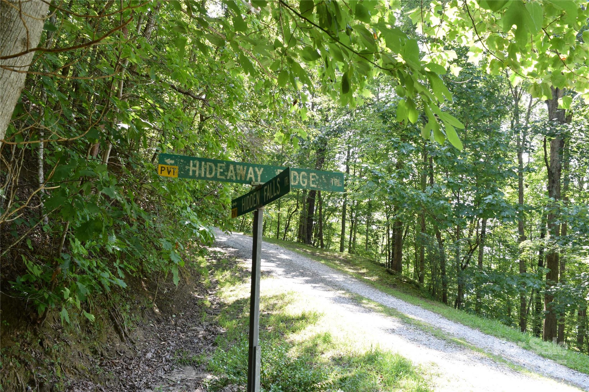 Tbd Hideaway Ridge Trail, Unit 33 & 33A Robbinsville, NC 28771 - Photo 13 of 13 a view of a yard
