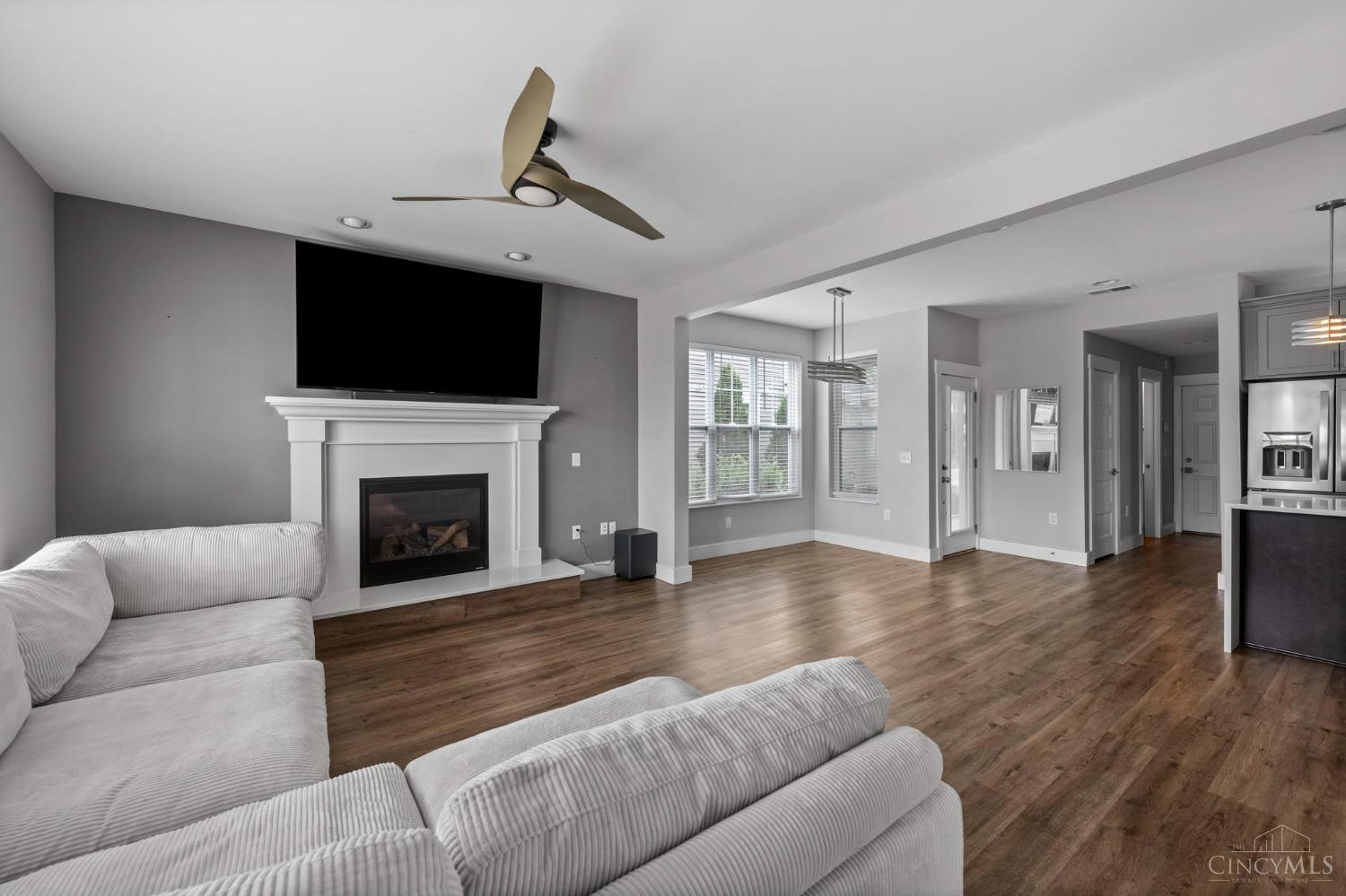 434 West Kemper Road Springdale, OH 45246 - Photo 8 of 52