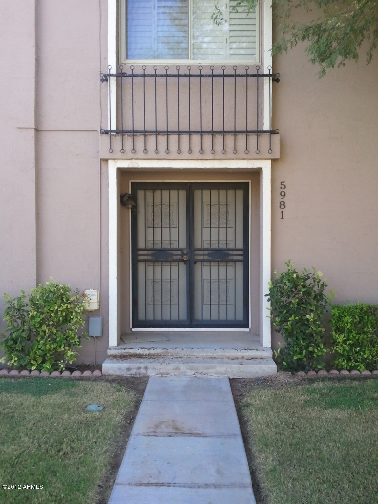 5981 East Thomas Road Scottsdale, AZ 85251 - Photo 1 of 23 2012-09-28 14