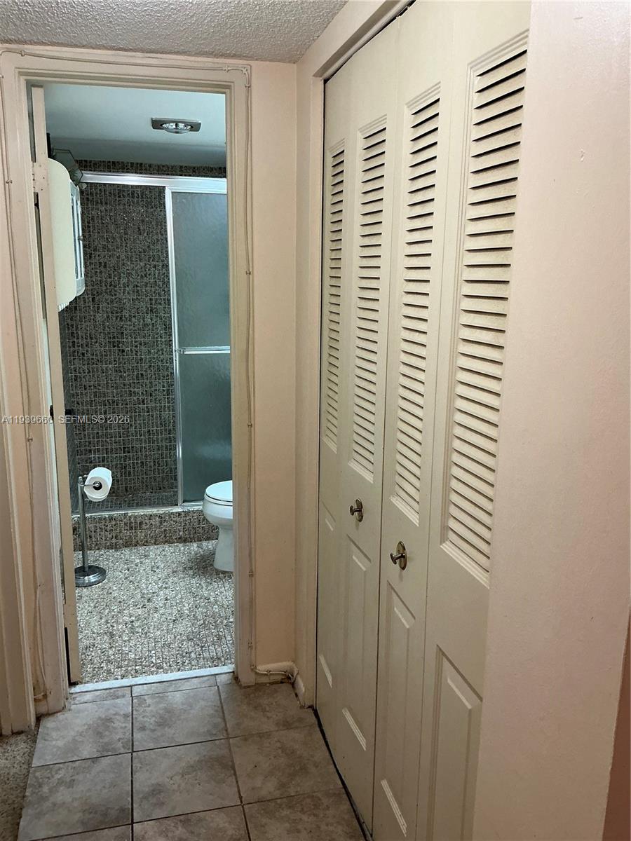 200 Ashbury Road, Unit 203 Hollywood, FL 33024 - Photo 14 of 44 Hallway