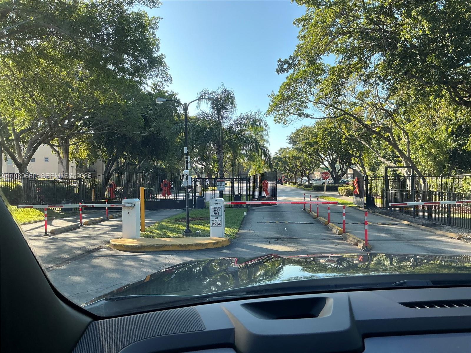 200 Ashbury Road, Unit 203 Hollywood, FL 33024 - Photo 2 of 44